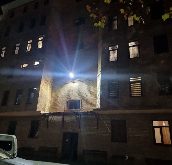 FARG'ONA SHAXAR frunze massiv sayohat yonida yangi g'shtlik uy sotilad