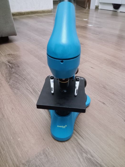 Микроскоп levenhuk