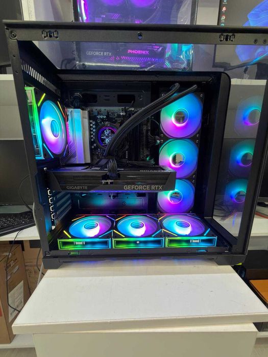 Calculator Gaming Ryzen 7 7800x3d,RTX 5070,32GB DDR5,SSD 1TB,Garantie!