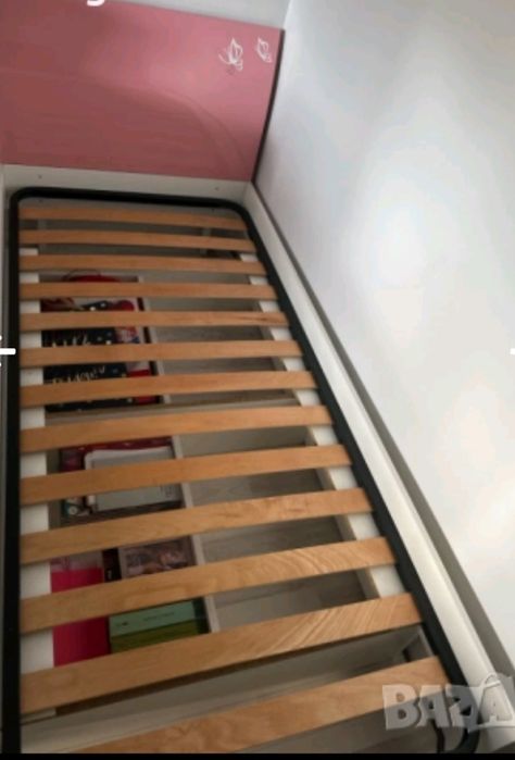 Продавам мебели за детска стая