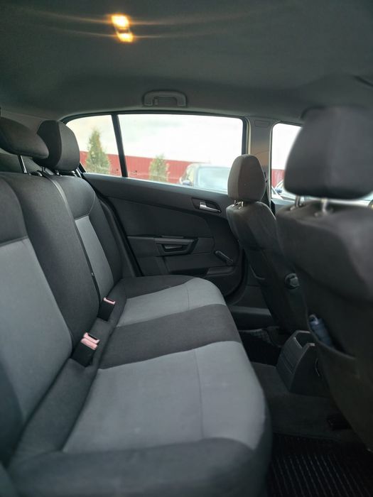 Opel Astra H 2005 1.6-GPL