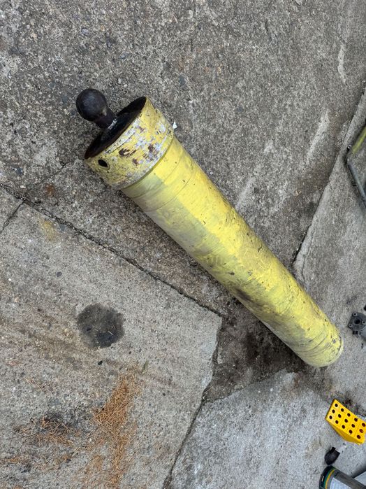 Хидравличен цилиндър за гондола