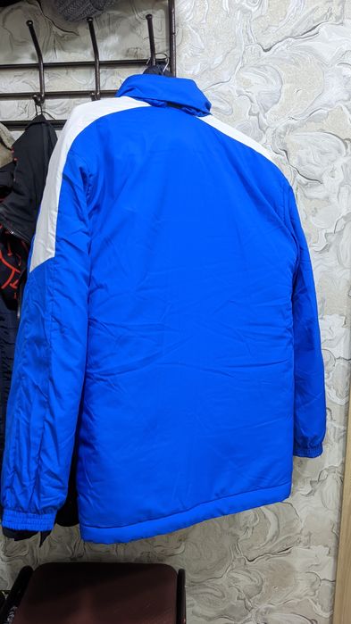 Демисезонная куртка