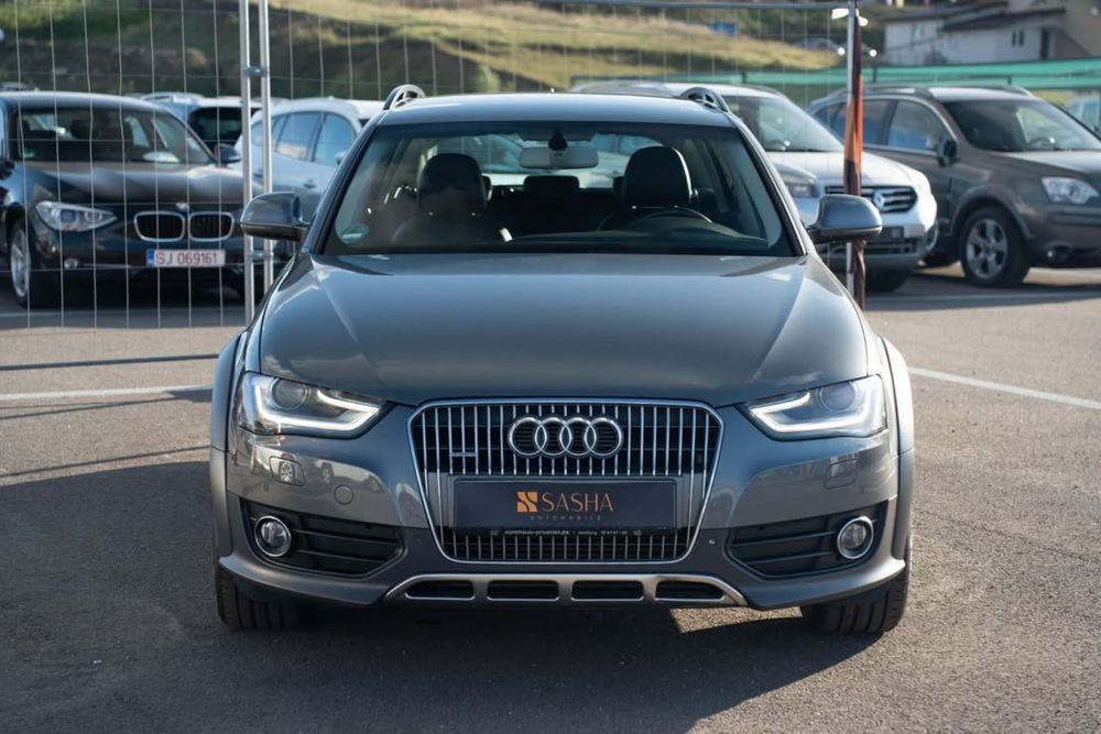 AUDI A4 0 — imagine 5