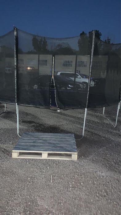 Сеточный батут | Вмещает 4-5 детей