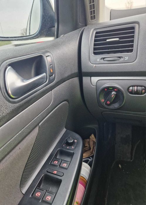 Vând VW GOLG V,2009