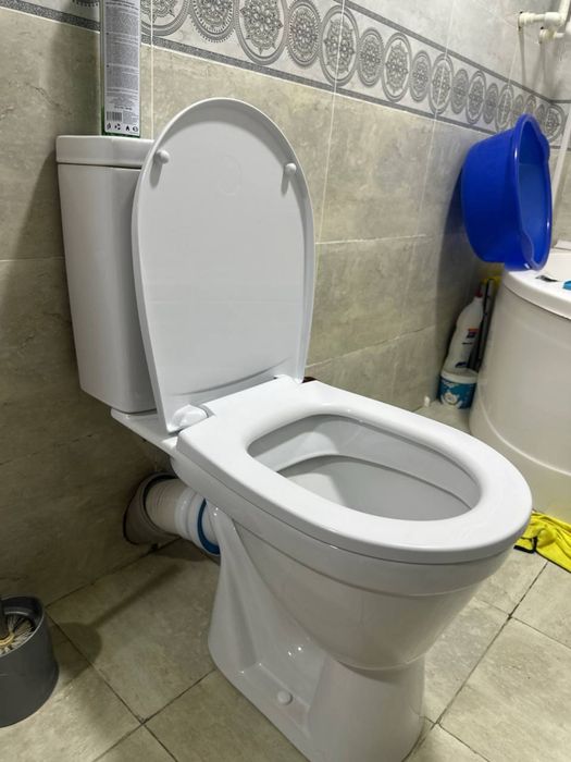 Унитаз продается