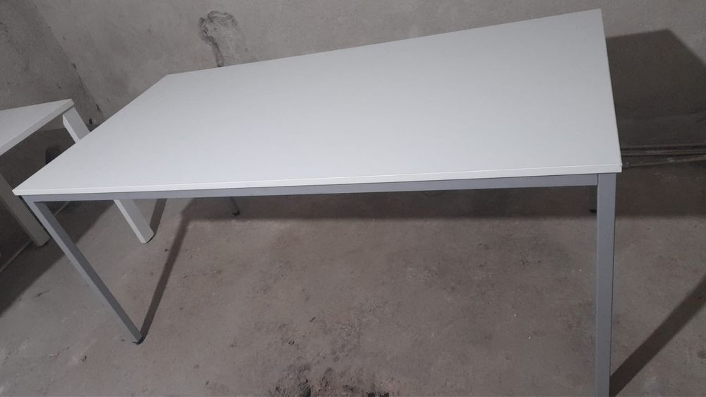 Lot birouri, rollboxuri, vanzare rapida