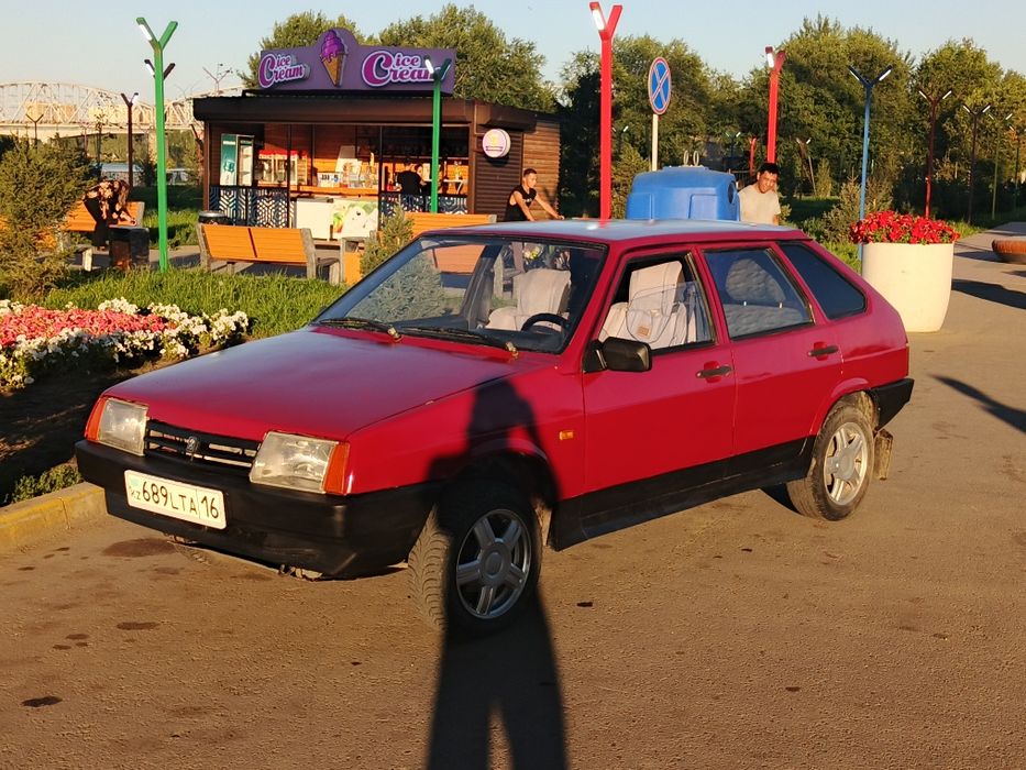 Продам Ладу ваз 2109