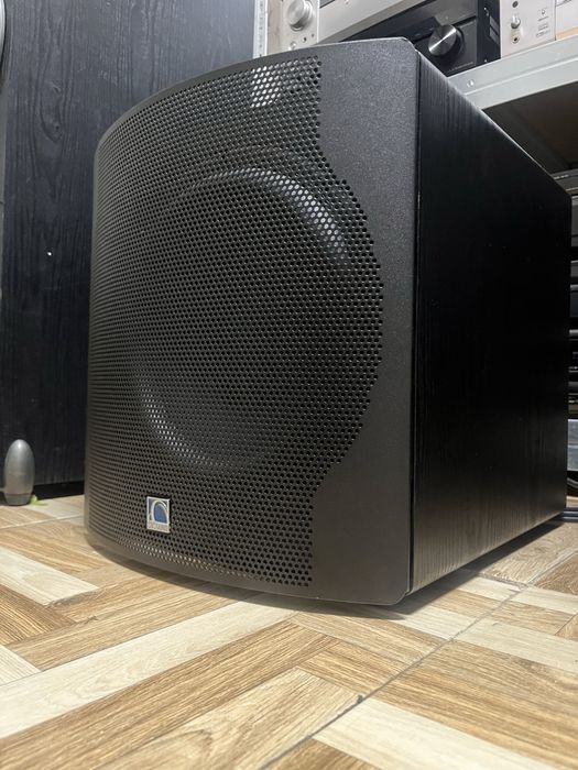 Subwoofer SVS STA-400D 400w bass 30 cm