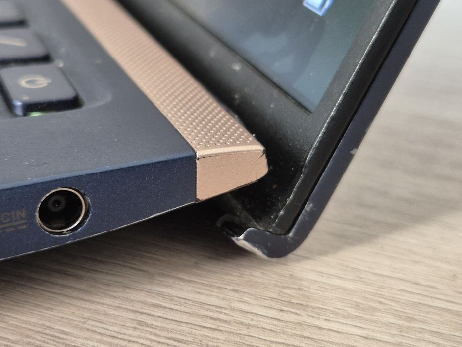 Ноутбук Ультрабук ASUS ZenBook UX533FD
