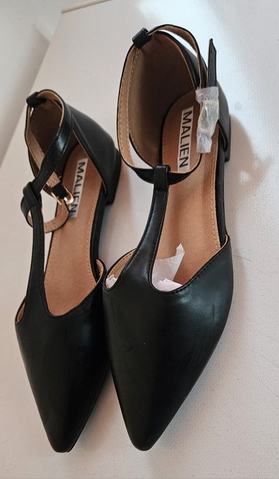 Pantofi noi mărimea 38