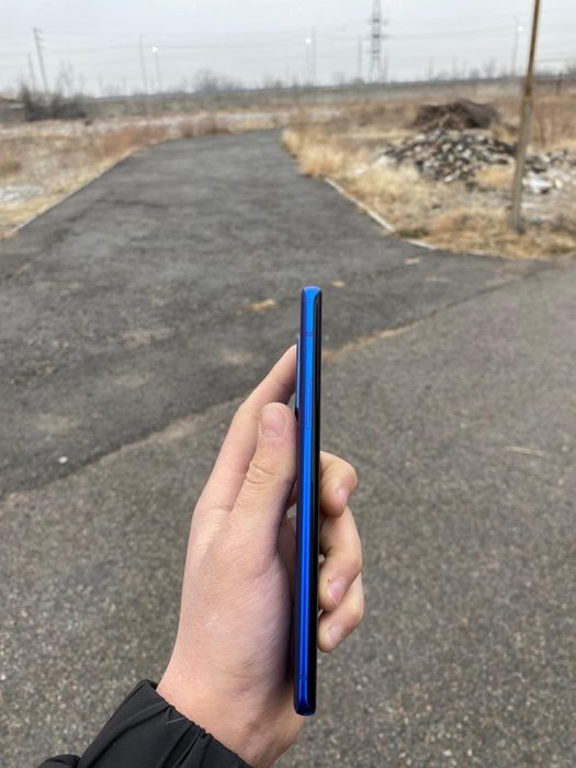 OnePlus 8 pro Продам или Обмен