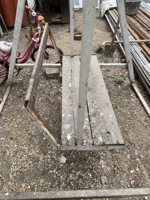 продам качелю прочную