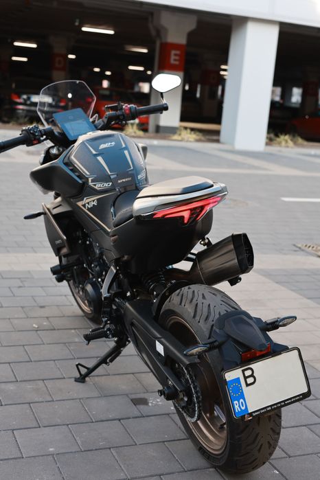 CF MOTO 800NK Advanced 2024 Garantie 2029