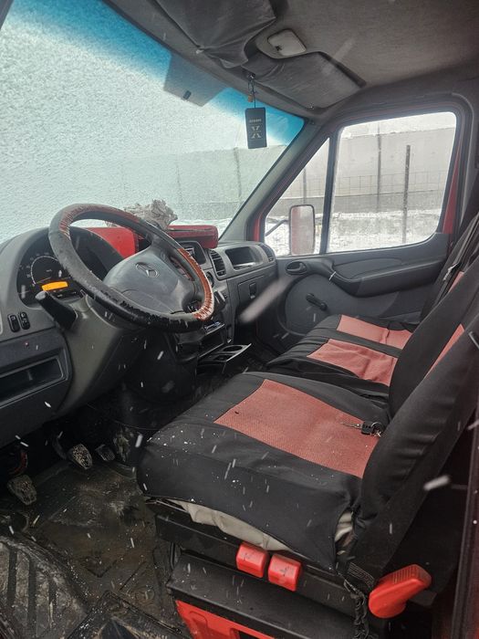 Piese Mercedes sprinter 2.2E3 motor cutie roti faruri usi