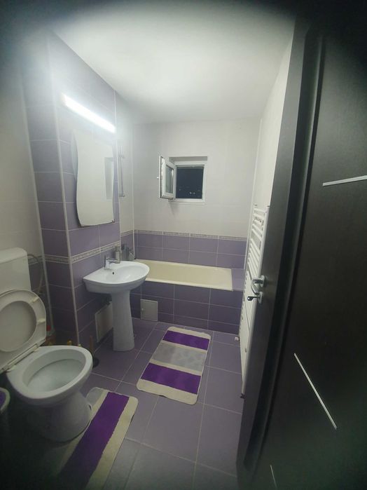 Dau in chirie apartament cu 2 camere in Dej