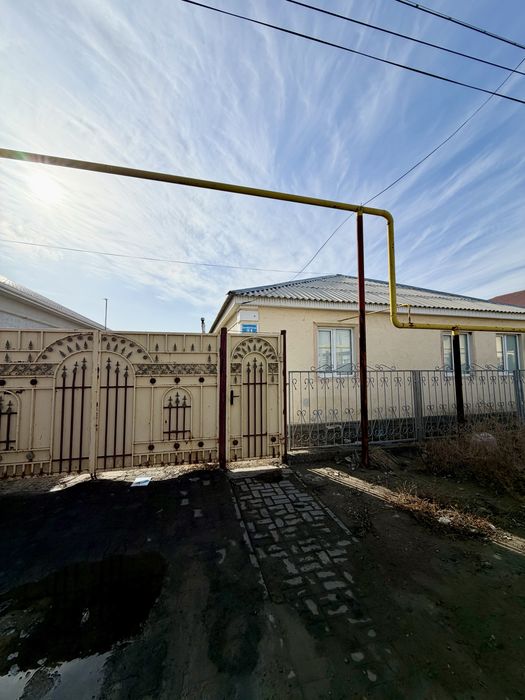 Жер үй сатылады. 5 бөлме