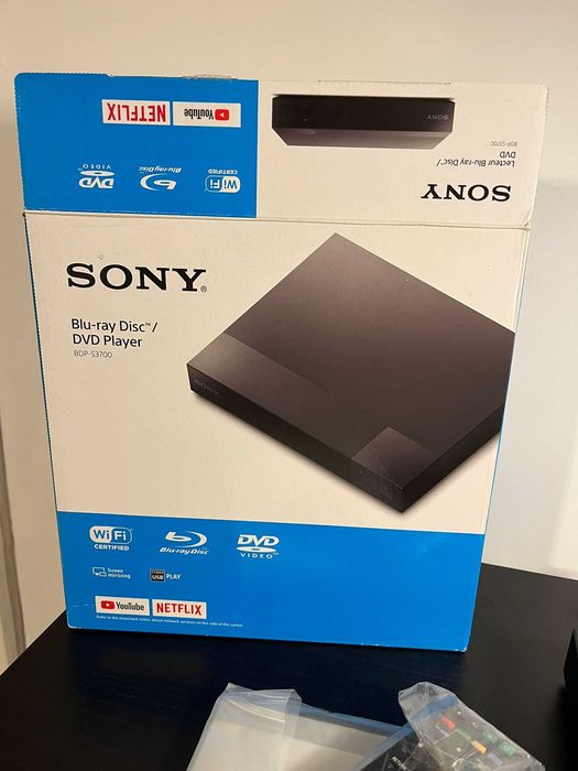 Sony Blu-ray Disc/ DVD Player/ Multimedia (Stick USB) BDP-S3700