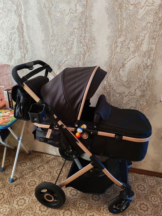 Коляска два в одном