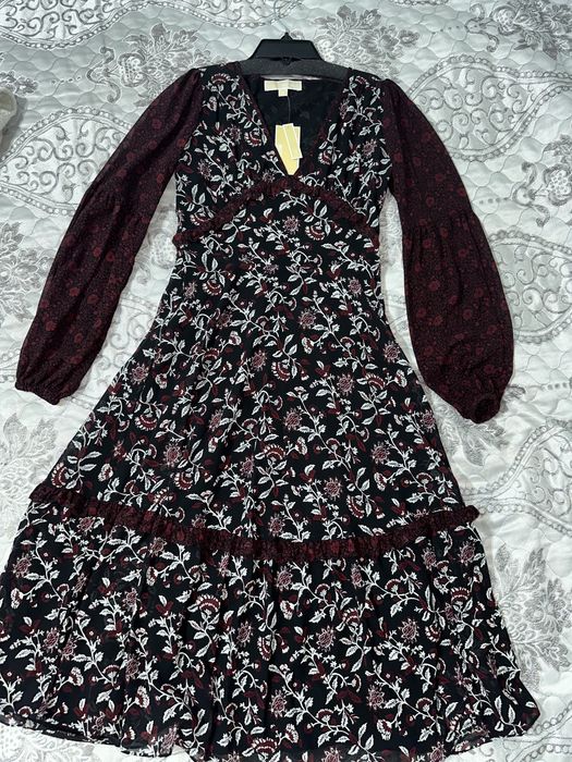 Платье новое с этикеткой