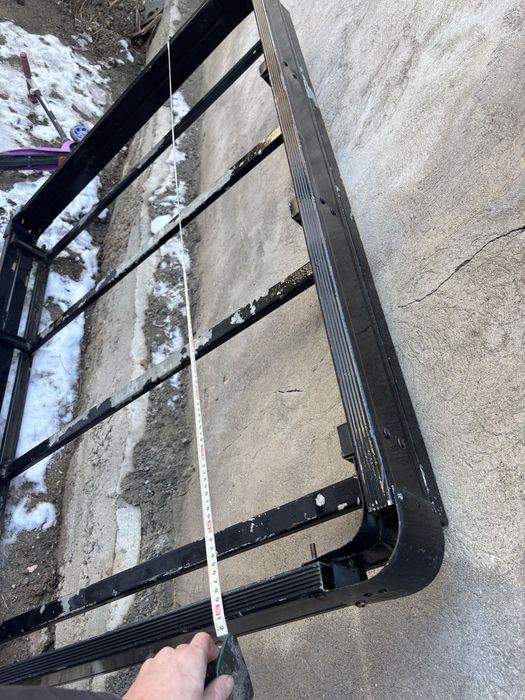 Продам багажник на ниву