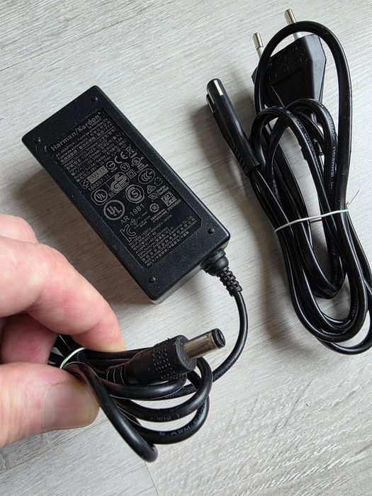 Alimentator HARMAN KARDON 19V 2A model NSA40ED-190200