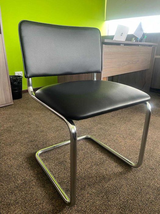 Офисная мебель в отличном состоянии