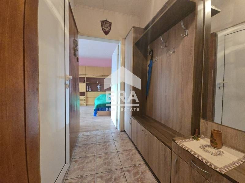 Продава се Двустаен апартамент в Русе, Родина 1 - 60 кв.м за 1377 €/кв.м - Снимка #3