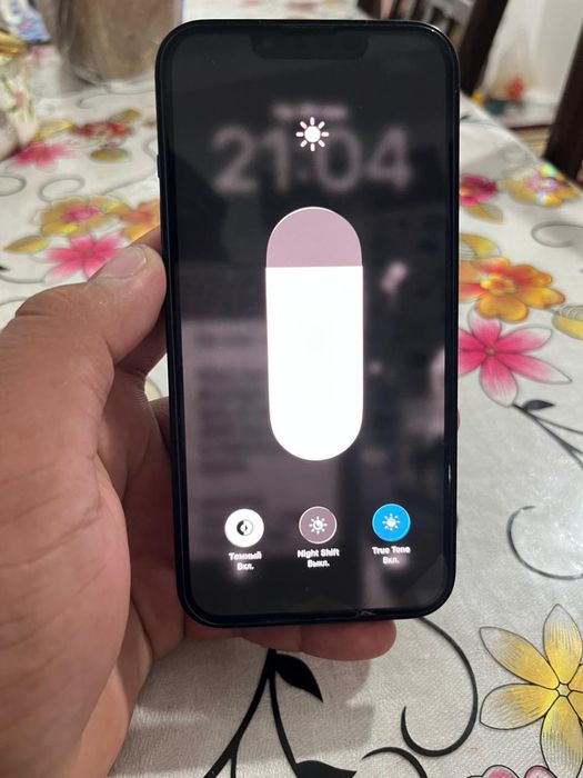 iPhone 13 сатылады