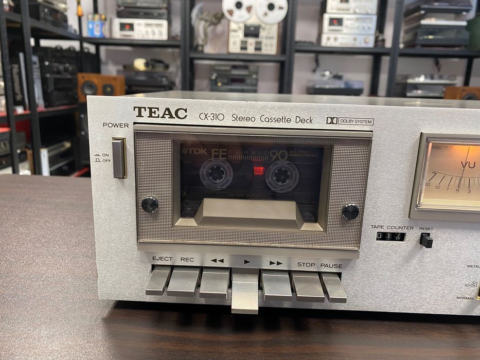Касетен дек Teac