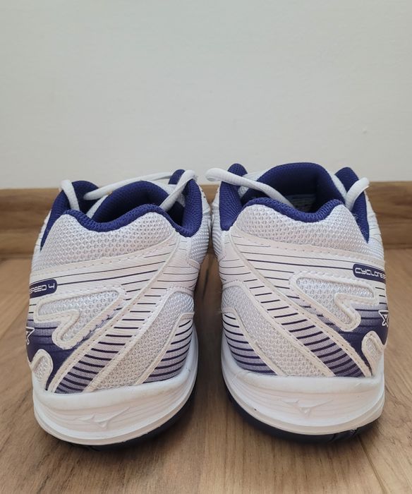 Като нови!Маратонки Mizuno,Asics-37 номер