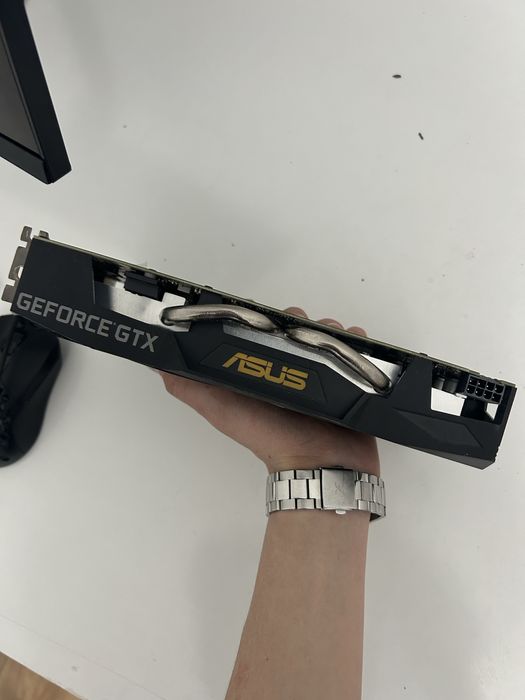 Видеокарта GTX 1660 ti