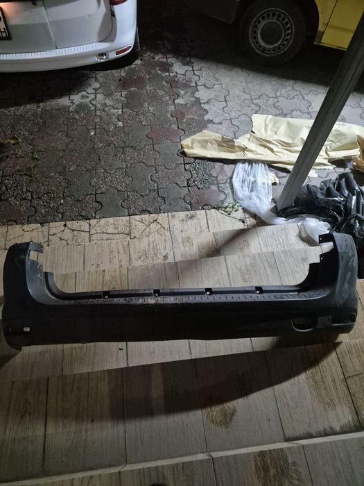 Бампер ларгуса задний