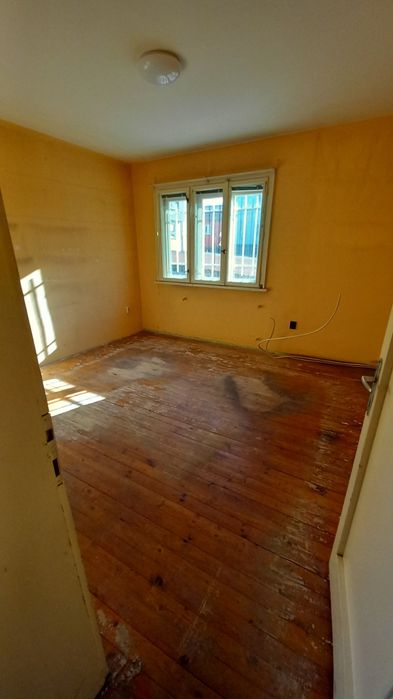 Дава се под наем Етаж от къща в Самоков - 120 кв.м за 561 € - Снимка #4