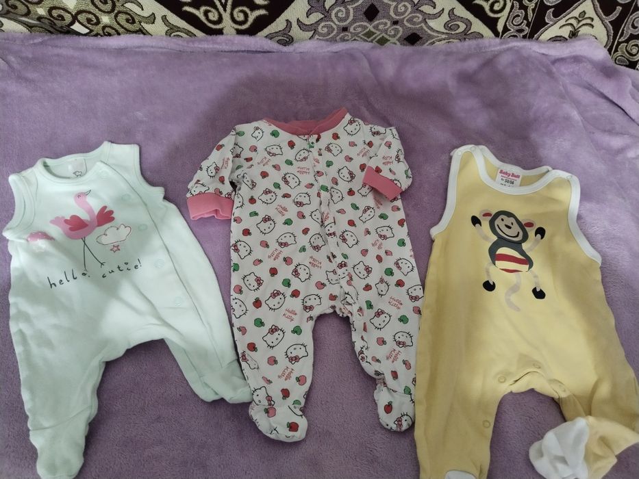 Продам детские вещи на девочку