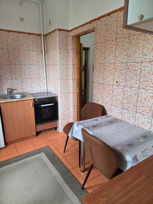 Inchiriere apt 2 camere