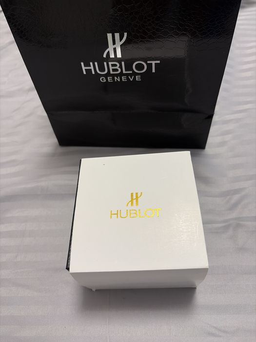 Продам часы hublot luxe