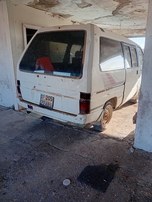 Продам ниссан ваннете