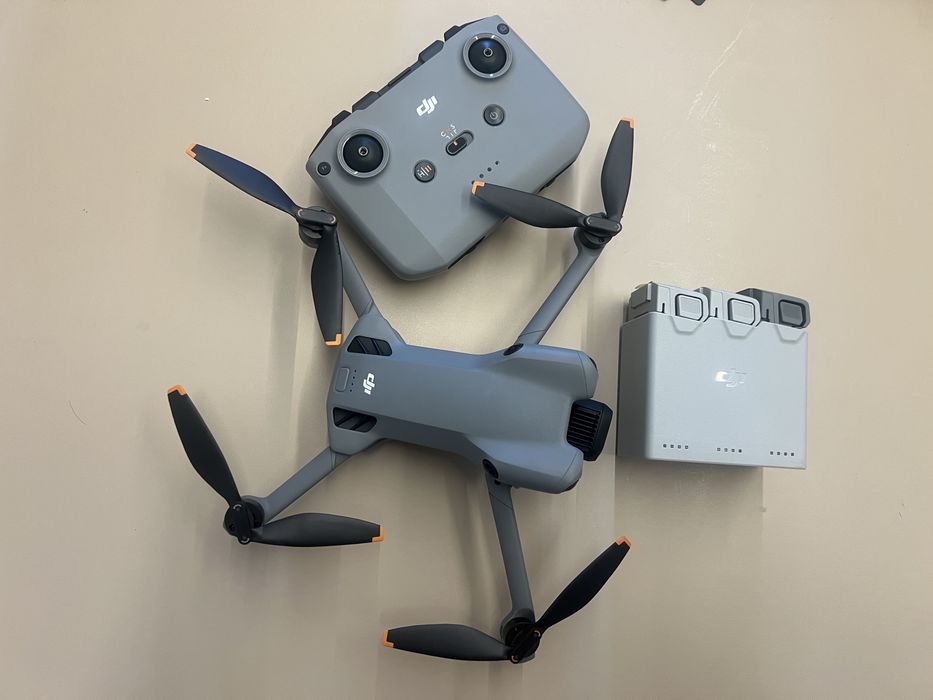 Дрон Dji mini 5 pro combo