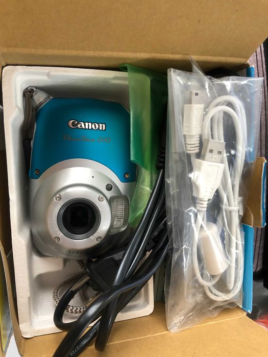 Фотоаппарат Canon PowerShot D10