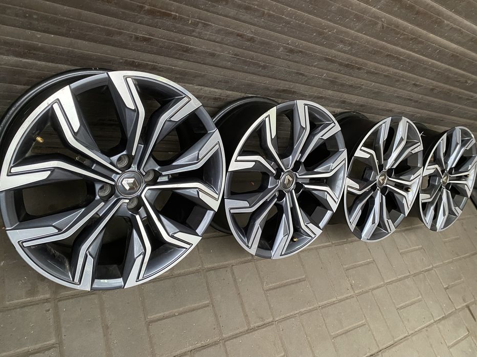 Диски на Рено R17 б/у из Германии