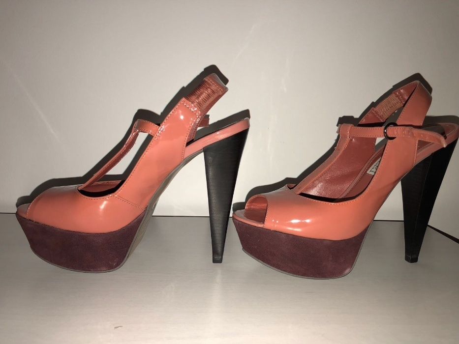 Sandale platforma piele lacuita culoarea somon marimea 38