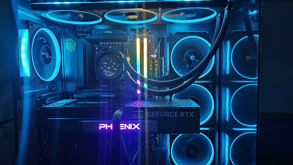 High-End RTX 5080 Phoenix GS / Ryzen 9 9900X3D / 64GB DDR5 / Custom Workstation & 4K Gaming PC