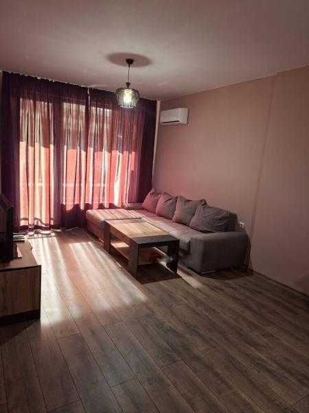 Двустаен апартамент под наем в Славейков