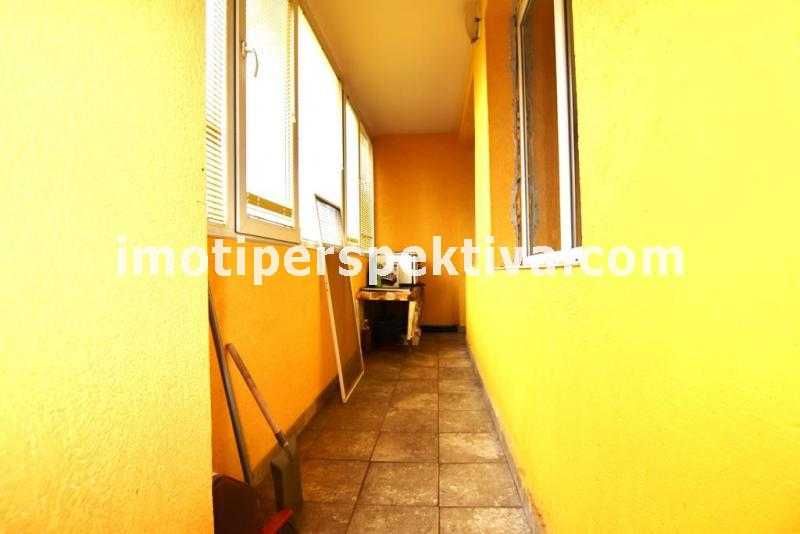 реф.15402 Обзаведен етаж от къща в Прослав!