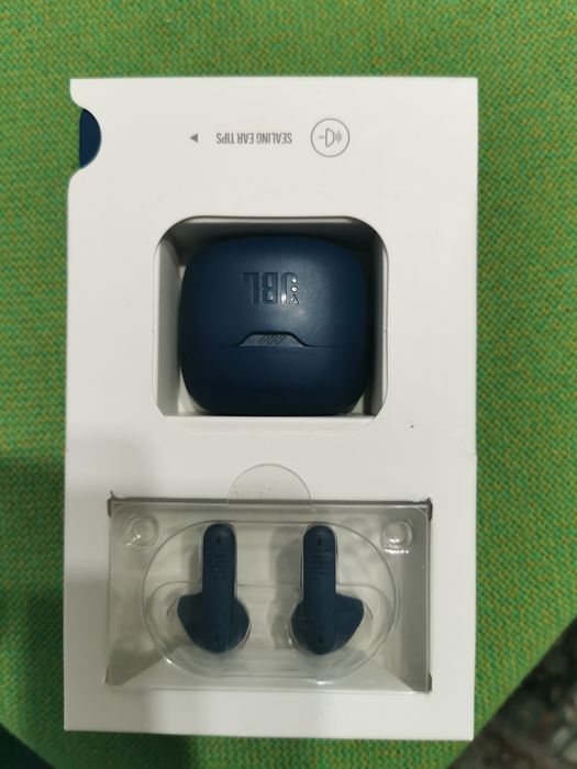 Jbl tyneflex earbuds