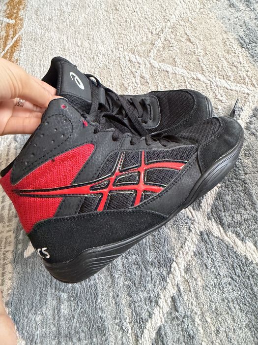 Кроссовки для зала и тренировок