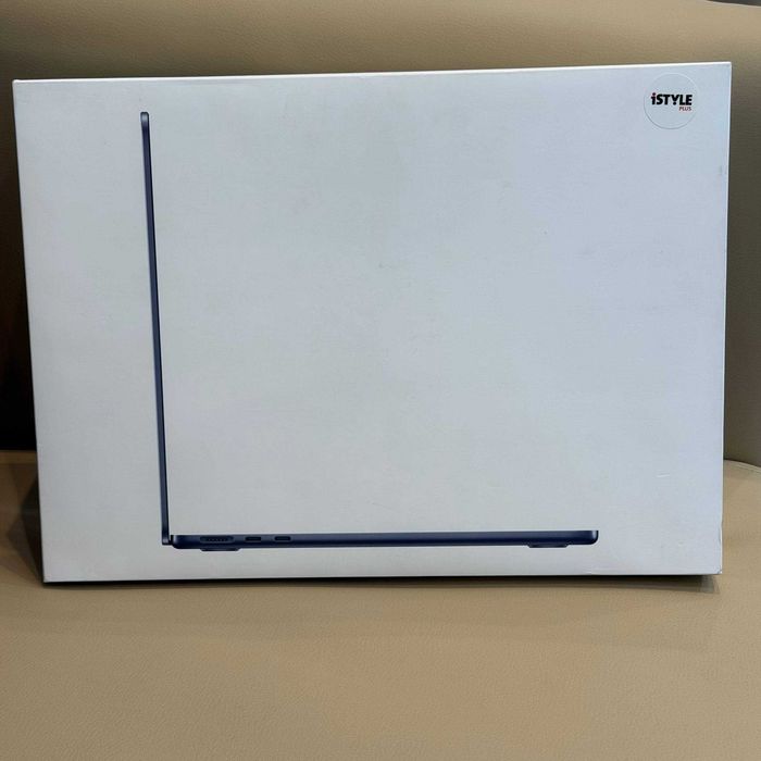 MacBook Air M5 Sky Blue/Midnight 16/512GB YANGI