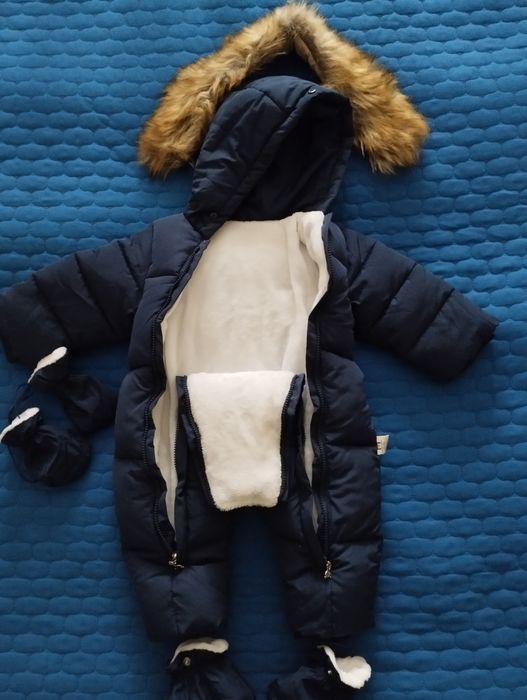 Продам комбинезон зимний